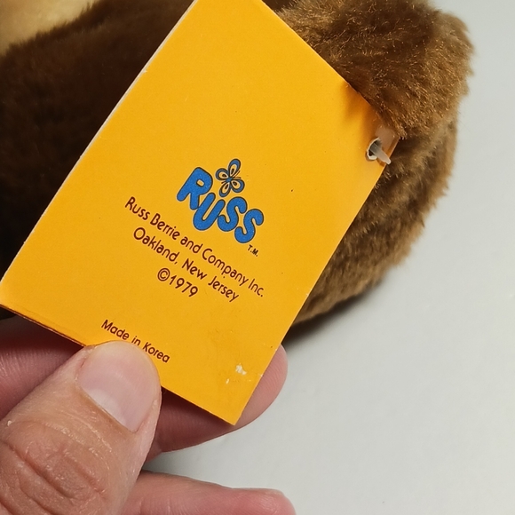 Russ Berrie and Company Vintage  1979  Teddy Bear Plush Stuffed Animal Red Bow - Picture 3 of 7